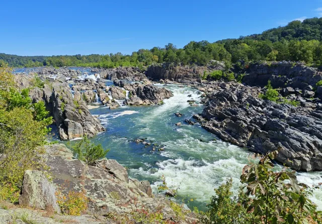Great Falls Park | Where Virginia Meets Maryland 🌊⛰️