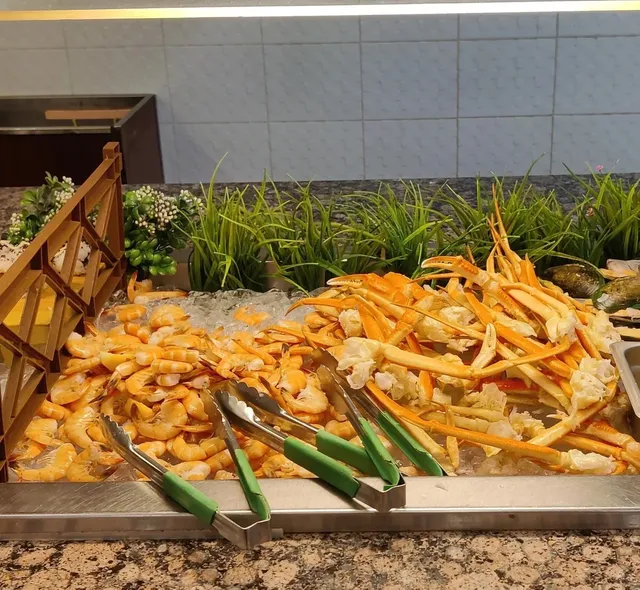 🇨🇦 Budget-Friendly Buffet Gem in Calgary!