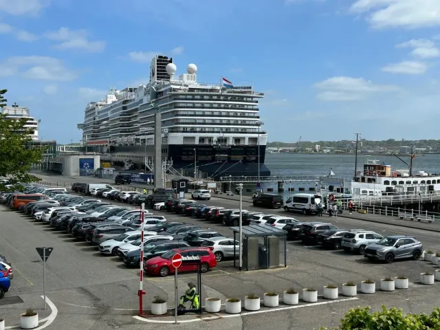 ⚓ In One Word: AMAZING! ⚓