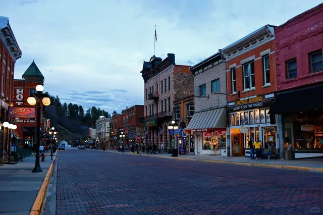 Hidden Gem in South Dakota — Discover Deadwood! 🏜️🌄