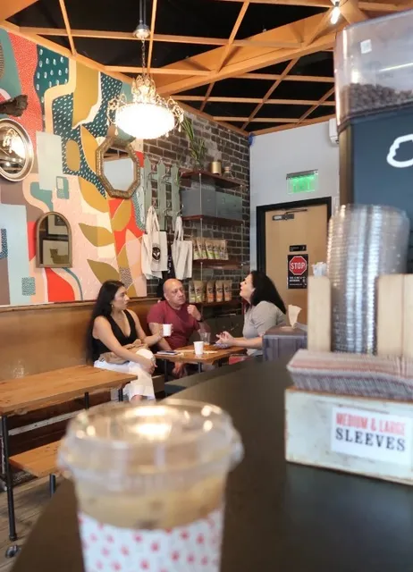 🦊 Fox Coffee Co. | A Cozy & Creative Coffee Nook