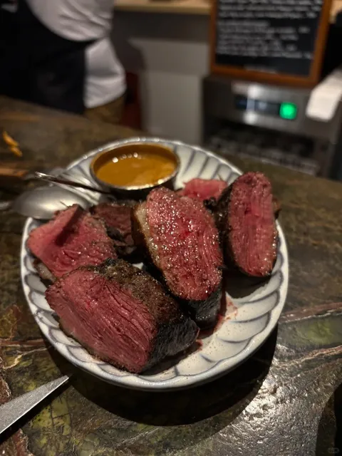 Paris’ Cozy Bistro Gem: Le Tire-Bouchon Rodier