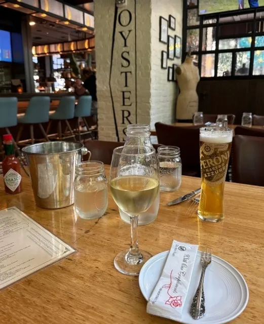 This is a delightful restaurant!