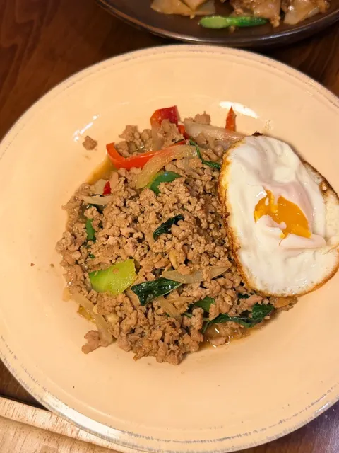 🔥 Popular Thai Restaurant in Las Vegas | Weera Thai 🇹🇭