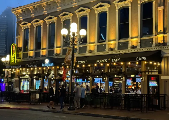 Gaslamp Quarter: San Diego’s Historic Nightlife Hub