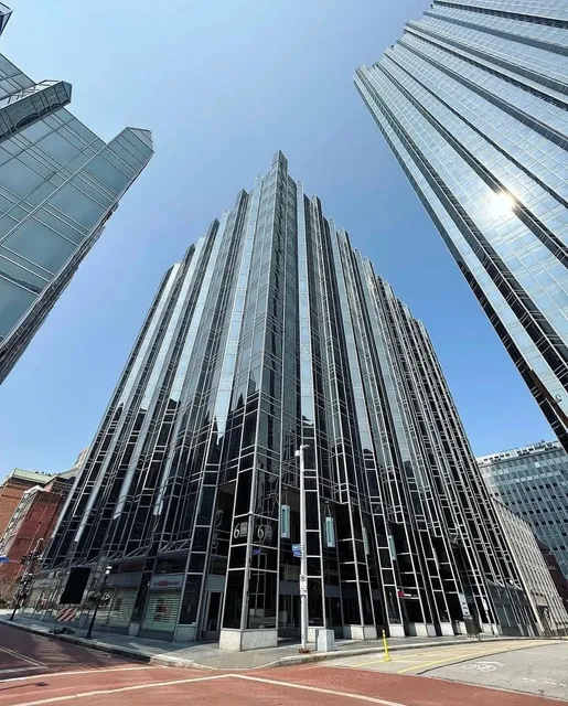  PPG Place — The Crown Jewel of Pittsburgh’s Skyline 👑🏙️