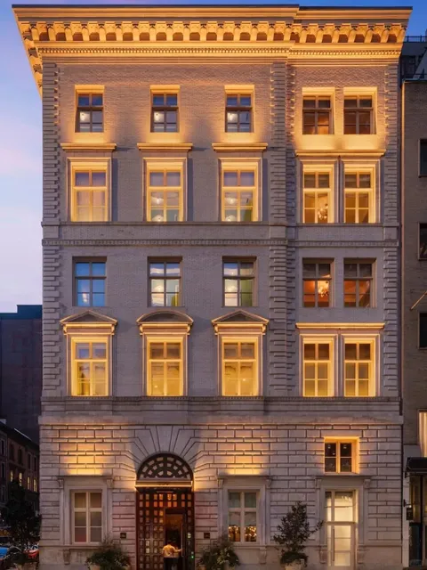 I absolutely love this hotel in Manhattan, New York(1)