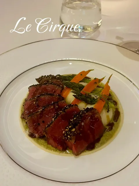Le Cirque: The Official Pre-Show Dining Experience in Las Vegas! 🎪✨