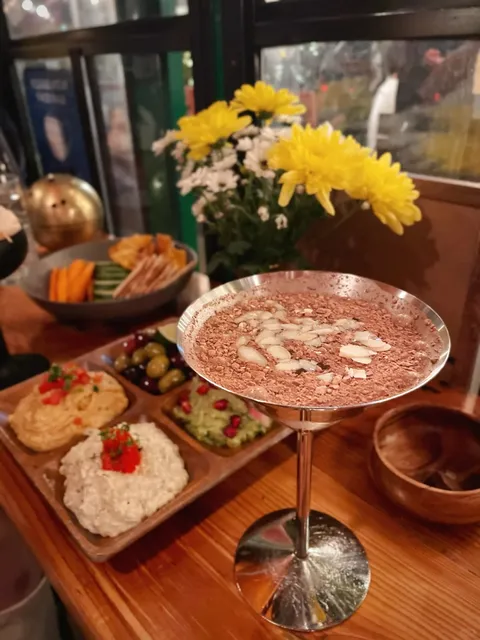 Ayza Wine & Chocolate Bar :Train carriage   romantic date in New York