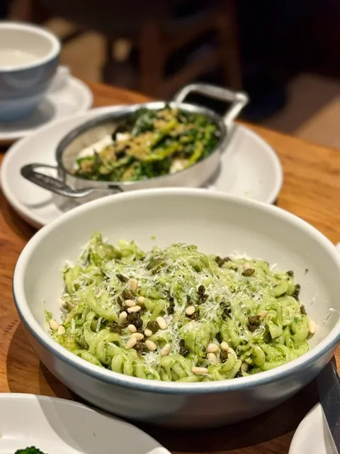 This green pasta is delicious：North Italia