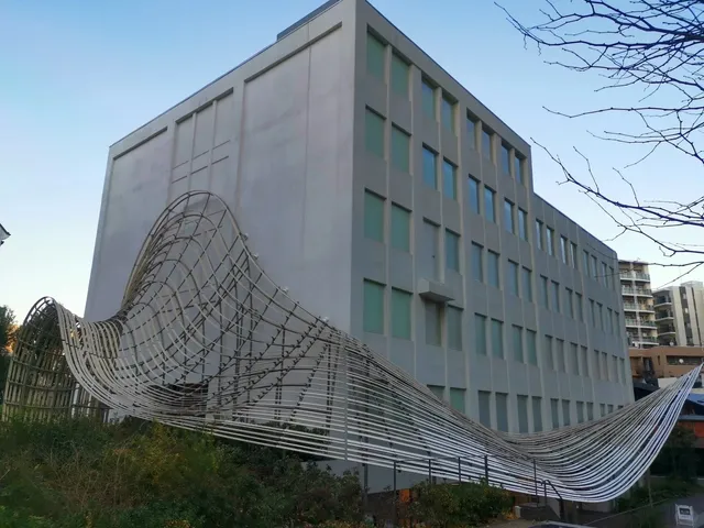 Hidden Treasures of Waseda University: Must-Visit Free Museums! 🌟