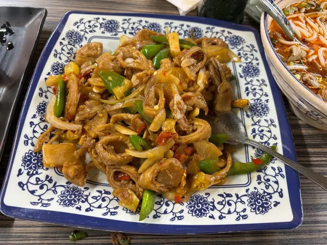 The Happy Homestyle Restaurant Every Hunan Student Must Visit 🥢🌶️