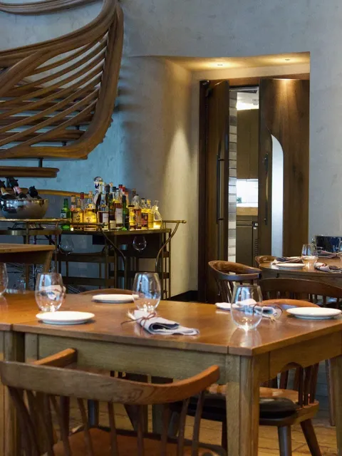 London | Hide Ground Brunch: A Staircase to Culinary Heaven 🌟🍽️