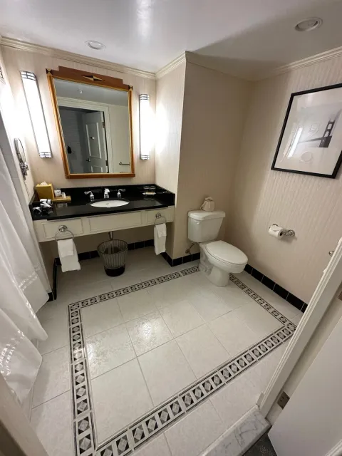 Perfect for City Travel! 🏙️✈️