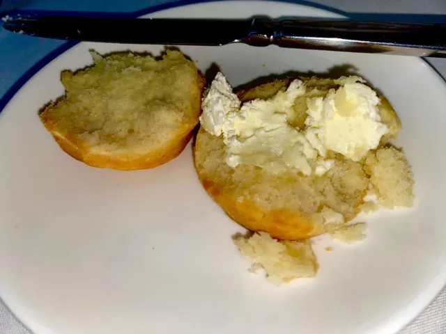 🍳 The Best Waffles in America – And Yes, I Said It! 🧇💥