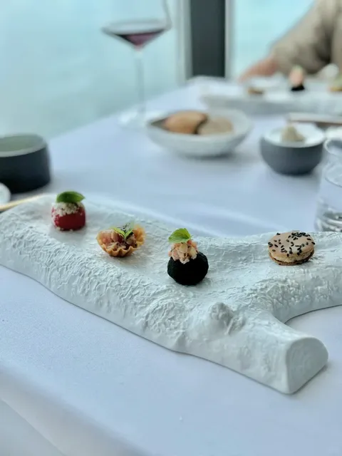 ​​Toronto’s Most Romantic Michelin-Starred Lakeside Dining 🌟