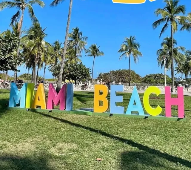 ​​Miami Travel Guide | Sunshine, Art & Adventure​​ 🌴