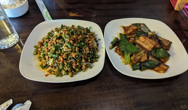 Jasmine Asian Bistro in Louisville – A Must-Try! 🥢✨