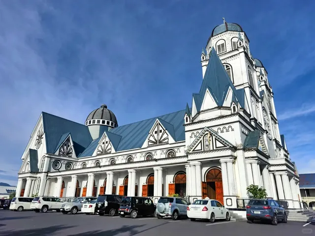 ⛪ Apia's -The Most Beautiful Cathedral in the South  Pacific 🌺✨