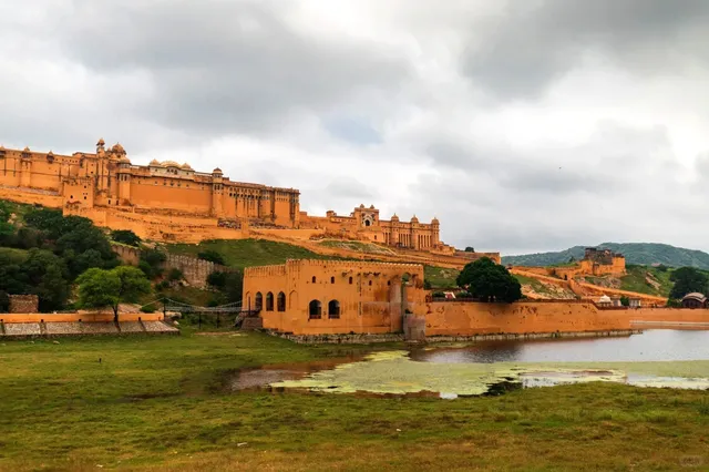 India Travelogue VIII: The Glittering Amber Fort