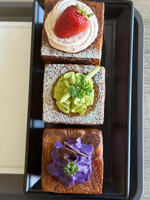 LA’s Best Toast Is Here! 🍞✨