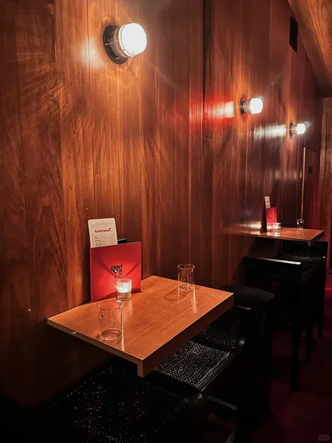 A Vinyl‑Themed Lounge Next to SoHo 💿｜Pearl Box