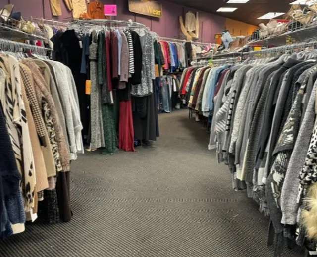 Turnstyle Consignment 🛍️ | 