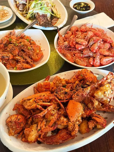 Seattle Seafood Feast — Dim Sum House Edition