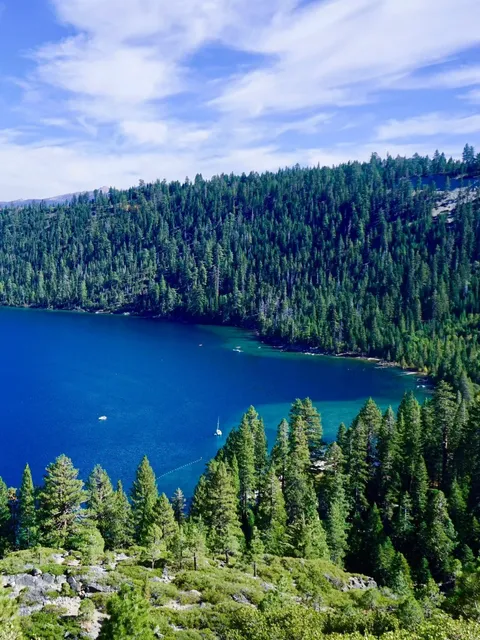 Lake Tahoe Beats All California National Parks—Here’s Why! 🏔️💙
