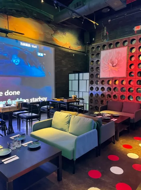 Dallas Dining | A Must-Visit Cool Spot for a Party 😆