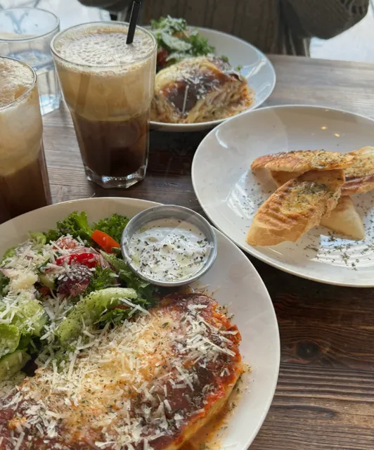 Cafetino | A good Greek restaurant!