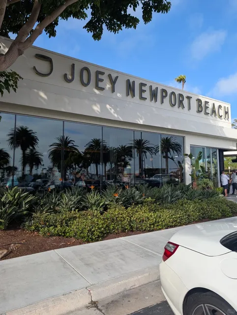 Joey's Fusion Feast (Vancouver + Newport Beach)​​ 🍽️✨