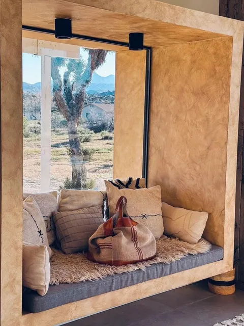 Around Joshua Tree 🏜️ Only $28 per person for this MVP desert Airbnb!