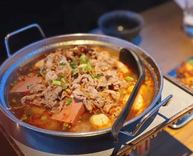Calgary's Hidden Gem Chinese Restaurant | Claypot Asian Food Kitchen 