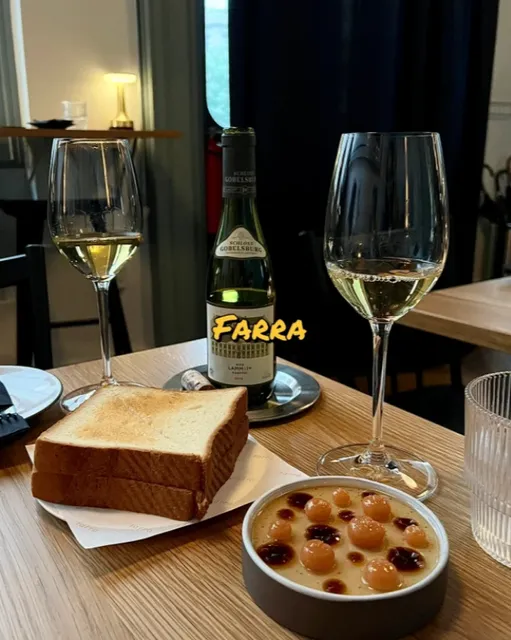 New York Restaurant Exploration | Who Hasn't Been to Farra Yet? 🍷