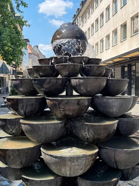 🇩🇪 Nuremberg: Where Fairy Tales Dance with History