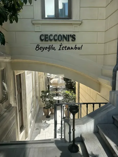 📍 Istanbul's Hidden Italian Gem 🇹🇷