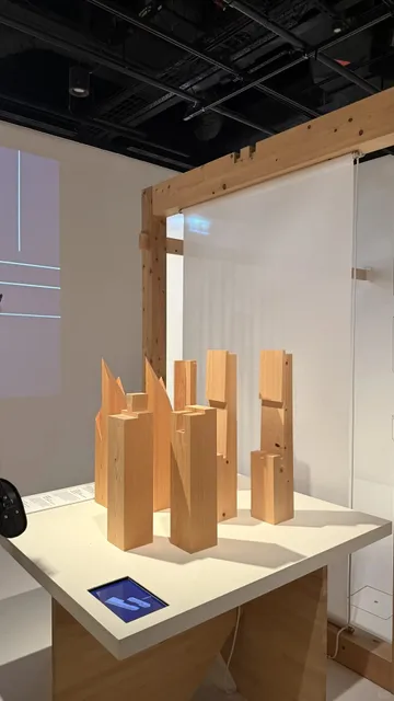 It's Not Kyoto, It's London! 