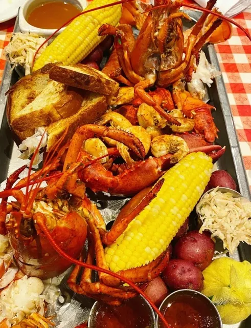 🦞 Smack Shack |A Minneapolis Institution for Lobster & Seafood Feasts