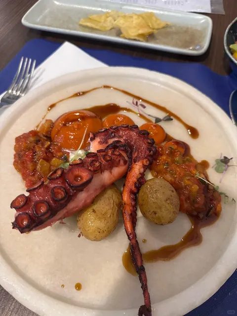 🇪🇸 Málaga Solo Trip: 4D3N of Art, Tapas & Rooftops!