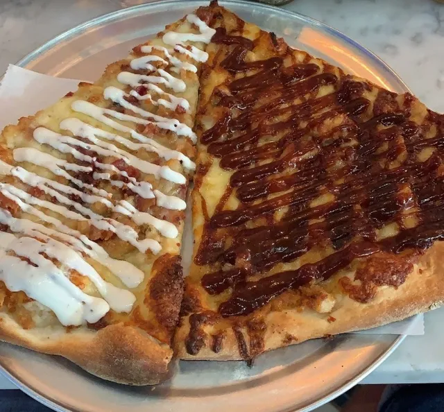 Due Amici Pizza: A Wonderful Discovery!