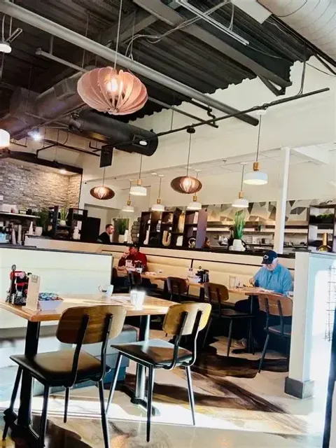 Dallas McKinney New Spot | EggCited Brunch House 🍳