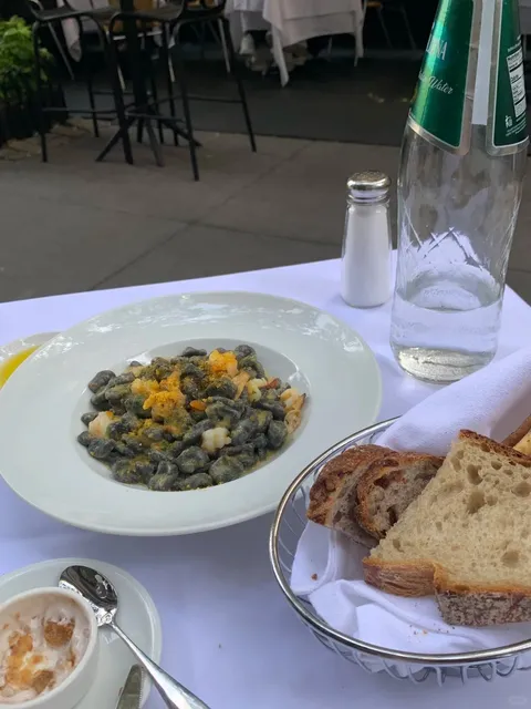 Brunch by Central Park 🥰 | A (Nearly) Truffle-tastic Story