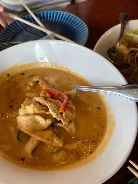 Atl Thai - Surina Thai (Is It Really the Best?)