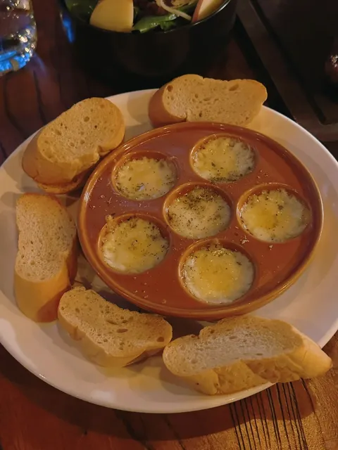 EL Bodegón: Where Argentine & Peruvian Flavors Meet in Shanghai! 🇦🇷