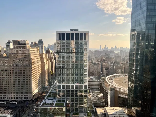 New York | Experience at Renaissance New York Midtown Hotel(1)