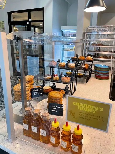 ATL’s Croissant Heaven | The Dutch Review 🥐✨