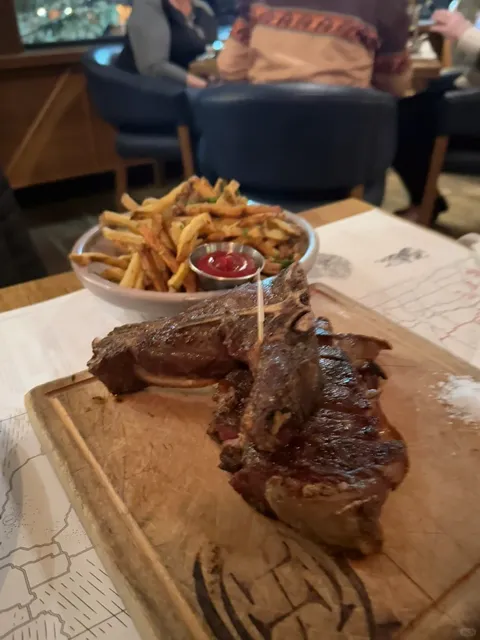 Must-Try Steakhouse Recommendations in Banff Town 🐮🥩