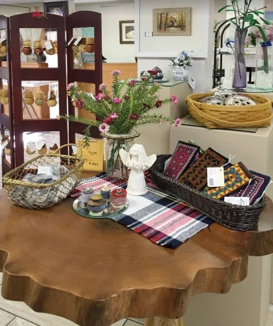 An Artistic Surprise by the Roadside