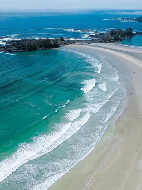 🌊 Tofino: Where You Slow Down with the Tides